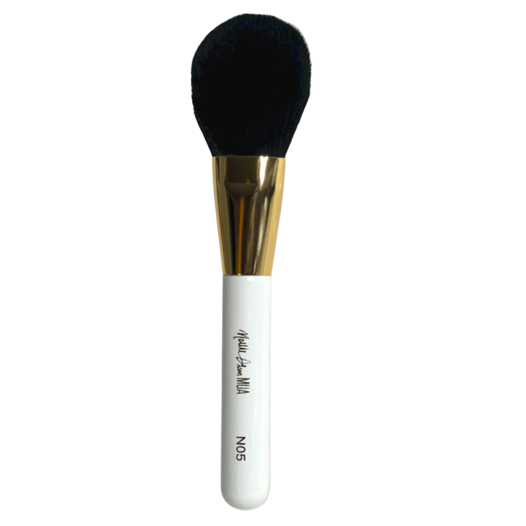 N05 Tapered Bronzer Brush