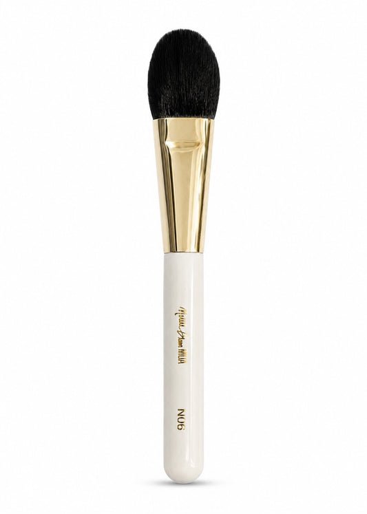 N06 Blush Brush