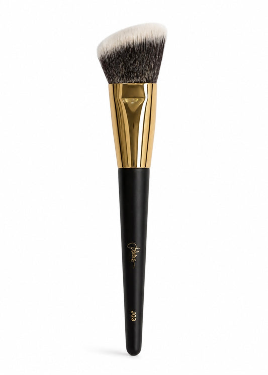 J03 Cream Contour Brush